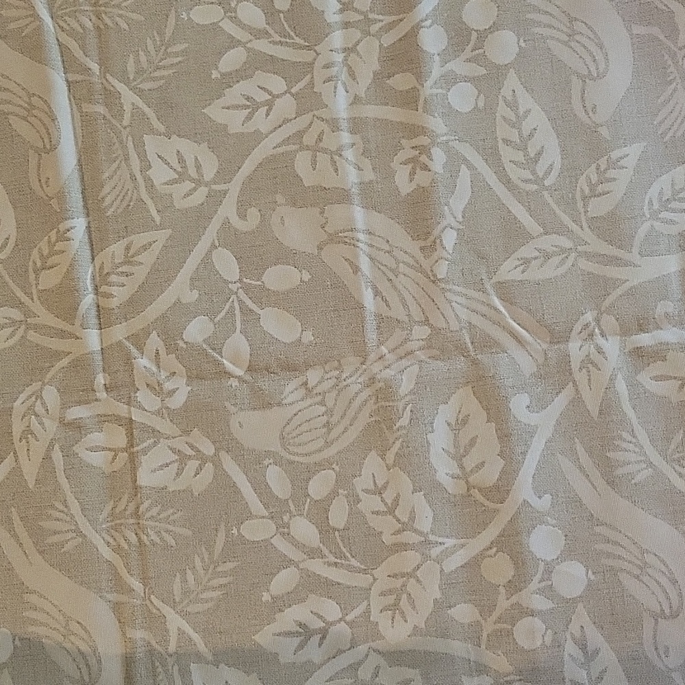 Heavy Weight Cotton Gorgeous cream bird print on tan fabric 0.97 yard